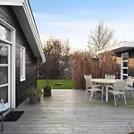 1668-melby-elna-lassensvej-21 بيت للعطل